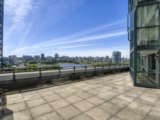 Photo 1: 705 289 DRAKE Street in Vancouver: Yaletown Condo for sale in "PARKVIEW TOWER" (Vancouver West)  : MLS®# R2578002