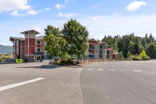 Photo 28: 211 2242 WHATCOM Road in Abbotsford: Abbotsford East Condo for sale in "Waterleaf" : MLS®# R2800197