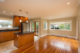 Photo 6: 540 Cornwall St in VICTORIA: Vi Fairfield West House for sale (Victoria)  : MLS®# 772591