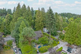Photo 3: 4031 ROSE Crescent in West Vancouver: Sandy Cove House for sale : MLS®# R2819403