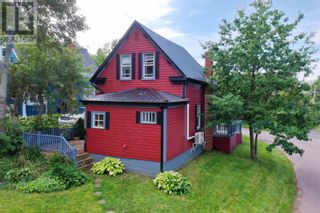Photo 2: 13 Locust Street in Montague: House for sale : MLS®# 202319702