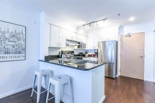 Photo 3: 500 1226 HAMILTON Street in Vancouver: Yaletown Condo for sale in "Greenwich Place" (Vancouver West)  : MLS®# R2454174