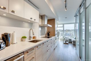 Photo 4: 611 1783 MANITOBA Street in Vancouver: False Creek Condo for sale in "The Residences at West" (Vancouver West)  : MLS®# R2155834