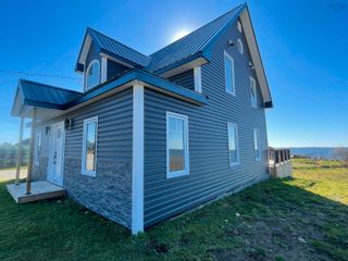Photo 6: 2844 Main Street in Clark's Harbour: 407-Shelburne County Residential for sale (South Shore)  : MLS®# 202225220