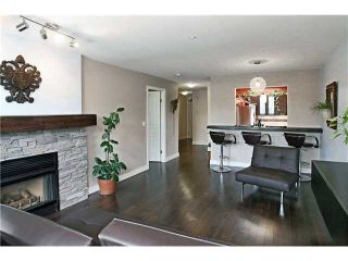 Photo 3: 408 2439 WILSON Avenue in Port Coquitlam: Central Pt Coquitlam Condo for sale in "AVEBURY POINT" : MLS®# V842220