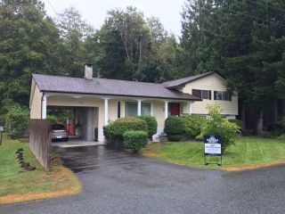 Photo 2: 40390 PARK Crescent in Squamish: Garibaldi Estates House for sale : MLS®# R2105093