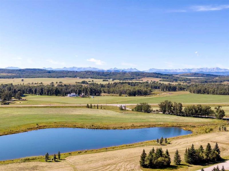 FEATURED LISTING: 12 Millarville Landing Rural Foothills County