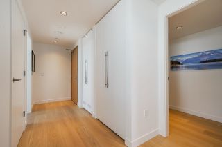 Photo 2: 3805 1289 HORNBY Street in Vancouver: Downtown VW Condo for sale in "One Burrard Place" (Vancouver West)  : MLS®# R2722183