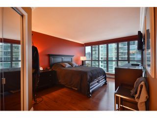 Photo 5: 1504 1088 QUEBEC Street in Vancouver: Mount Pleasant VE Condo for sale in "Viceroy" (Vancouver East)  : MLS®# V919098
