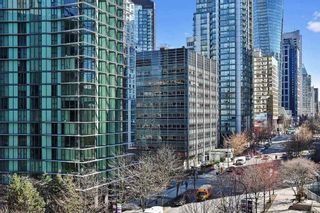 Photo 15: 608 1367 ALBERNI Street in Vancouver: West End VW Condo for sale in "THE LIONS" (Vancouver West)  : MLS®# R2464948