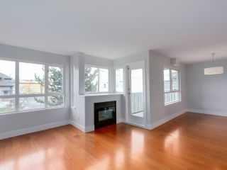 Photo 4: 303 1623 E 2ND AVENUE in Vancouver: Grandview VE Condo for sale (Vancouver East)  : MLS®# R2036799