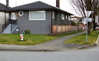 Photo 13: 4204 Frances Street in Burnaby: Willingdon Heights House for sale (Burnaby North)  : MLS®# V940060