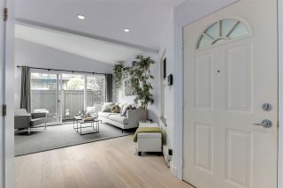 Photo 4: 2411 W 5TH Avenue in Vancouver: Kitsilano Townhouse for sale in "BALSAM CORNERS" (Vancouver West)  : MLS®# R2500440