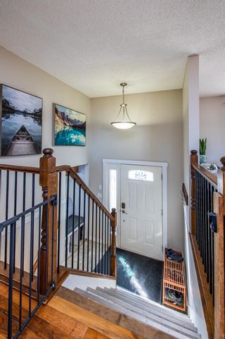 Photo 2: 774 FAULKNER Crescent in Prince George: Foothills House for sale (PG City West (Zone 71))  : MLS®# R2676936