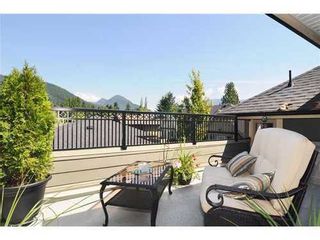 Photo 4: 3123 SUNNYHURST Road in North Vancouver: Home for sale : MLS®# V904323