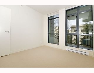Photo 7: 304 2851 HEATHER Street in Vancouver: Fairview VW Condo for sale in "TAPESTRY" (Vancouver West)  : MLS®# V685329