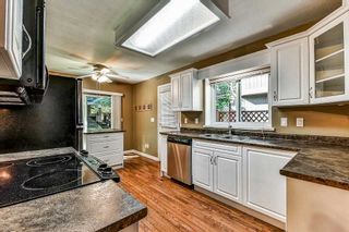 Photo 2: 22088 126 Avenue in Maple Ridge: West Central House for sale in "Davison" : MLS®# R2199309