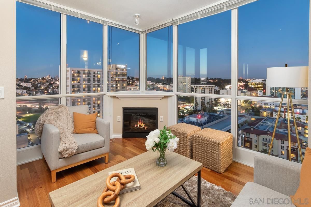 Main Photo: DOWNTOWN Condo for sale : 2 bedrooms : 300 W Beech St #1908 in San Diego