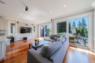 Photo 4: 1123 CORTELL Street in North Vancouver: Pemberton Heights House for sale : MLS®# R2642501