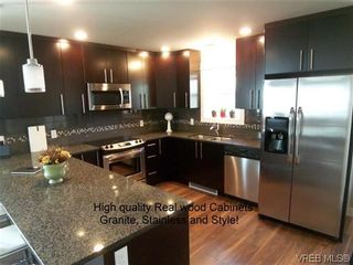 Photo 3: 3354 Radiant Way in VICTORIA: La Happy Valley Half Duplex for sale (Langford)  : MLS®# 625141