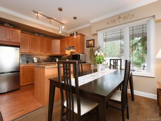 Photo 4: 206 2326 Harbour Rd in Sidney: Si Sidney North-East Condo for sale : MLS®# 841472