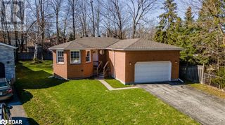 Photo 1: 3 CHESTNUT Court in Barrie: House for rent : MLS®# 40508070