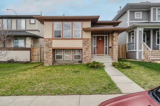 Photo 2: 6 Bridlecrest Boulevard SW in Calgary: Bridlewood Detached for sale : MLS®# A1216561