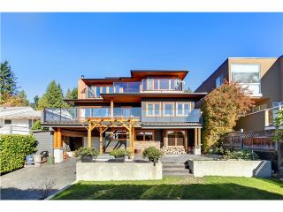 Photo 2: 1524 OTTAWA AV in West Vancouver: Ambleside House for sale : MLS®# V1045869