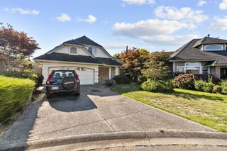 Photo 1: 5316 AUGUSTA Place in Delta: Cliff Drive House for sale (Tsawwassen)  : MLS®# R2615269