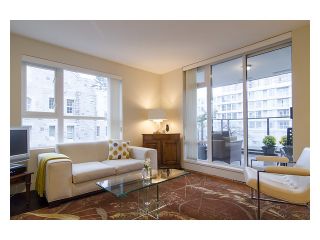 Photo 10: 402 6018 IONA Drive in Vancouver: University VW Condo for sale in "Argyll House West" (Vancouver West)  : MLS®# V988895