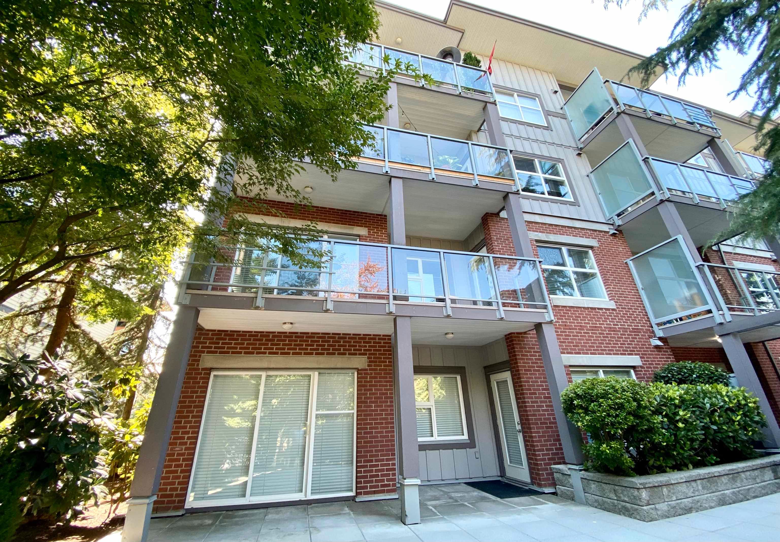 Main Photo: 203 2488 KELLY Avenue in Port Coquitlam: Central Pt Coquitlam Condo for sale in "Symphony at Gates Park" : MLS®# R2612594