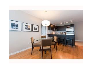 Photo 4: 1404 4178 DAWSON Street in Burnaby: Brentwood Park Condo for sale in "TANDEM" (Burnaby North)  : MLS®# V1117379