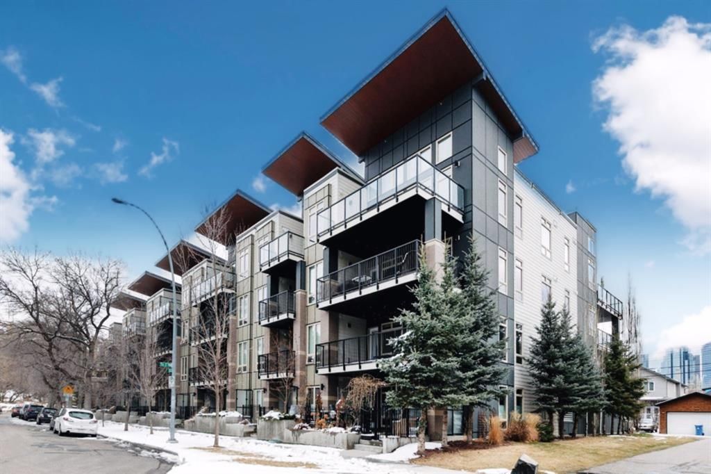 Main Photo: 324 823 5 Avenue NW in Calgary: Sunnyside Apartment for sale : MLS®# A1208012