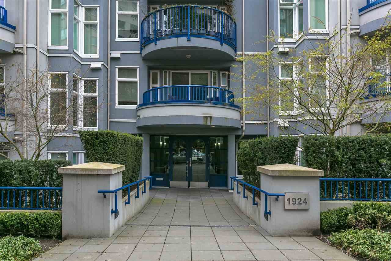 Main Photo: 410 1924 COMOX STREET in : West End VW Condo for sale : MLS®# R2257342