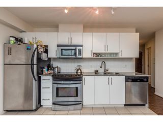 Photo 9: 2402 550 TAYLOR Street in Vancouver: Downtown VW Condo for sale in "THE TAYLOR" (Vancouver West)  : MLS®# R2142981