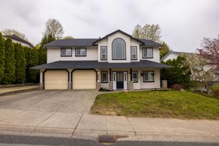 Photo 1: 3689 LATIMER Street in Abbotsford: Abbotsford East House for sale : MLS®# R2871010