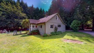 Photo 1: 1225 - 1227 ROBERTS CREEK Road: Roberts Creek House for sale (Sunshine Coast)  : MLS®# R2476356
