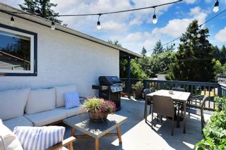 Photo 10: 1380 Hobson Ave in Courtenay: CV Courtenay East House for sale (Comox Valley)  : MLS®# 912745