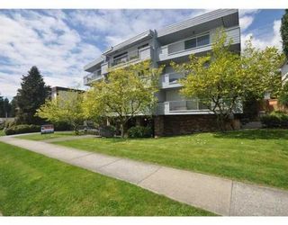 Photo 1: # 201 134 W 20TH ST in North Vancouver: Central Lonsdale Condo for sale : MLS®# V892733