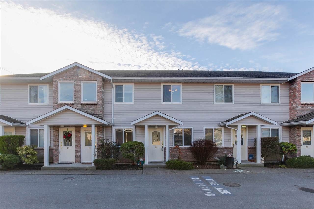 Main Photo: 20 46735 YALE ROAD in : Chilliwack E Young-Yale Townhouse for sale : MLS®# R2227664