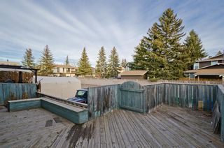 Photo 3: 2 6416 4A Street NE in Calgary: Thorncliffe Row/Townhouse for sale : MLS®# A1053166