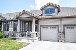 Photo 1: 16 Ellis Avenue in St. Catharines: 456 - Oakdale Row/Townhouse for sale : MLS®# 40610692