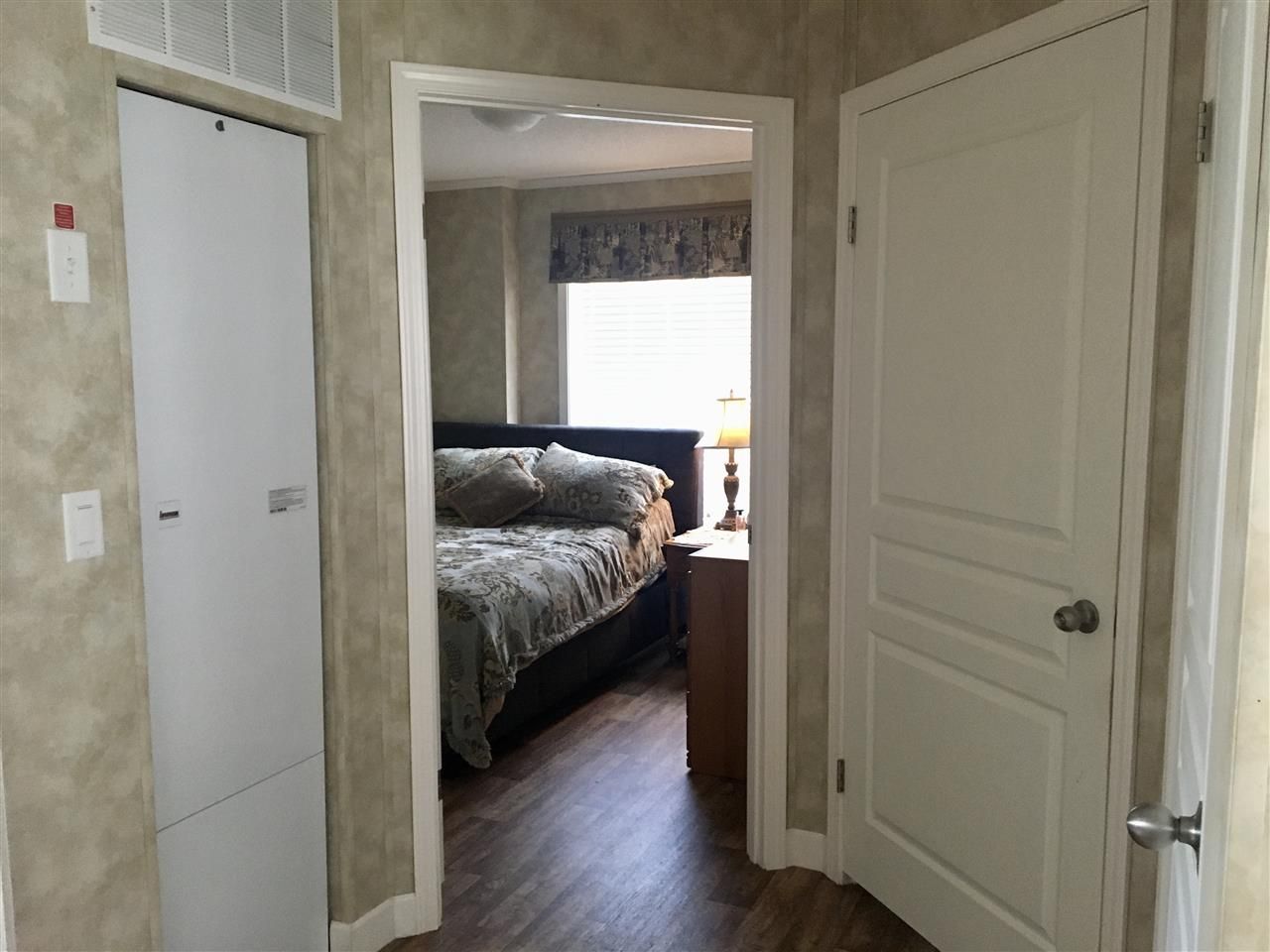 Photo 13: Photos: 52 380 WESTLAND Road in Quesnel: Quesnel - Town Manufactured Home for sale in "MOUNT VISTA MOBILE HOME PARK II" (Quesnel (Zone 28))  : MLS®# R2490400