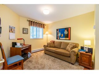 Photo 16: 404 15991 THRIFT Avenue: White Rock Condo for sale in "Arcadian" (South Surrey White Rock)  : MLS®# R2505774
