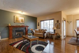 Photo 6: 512 Cresthaven Place SW in Calgary: Crestmont Detached for sale : MLS®# A2016115