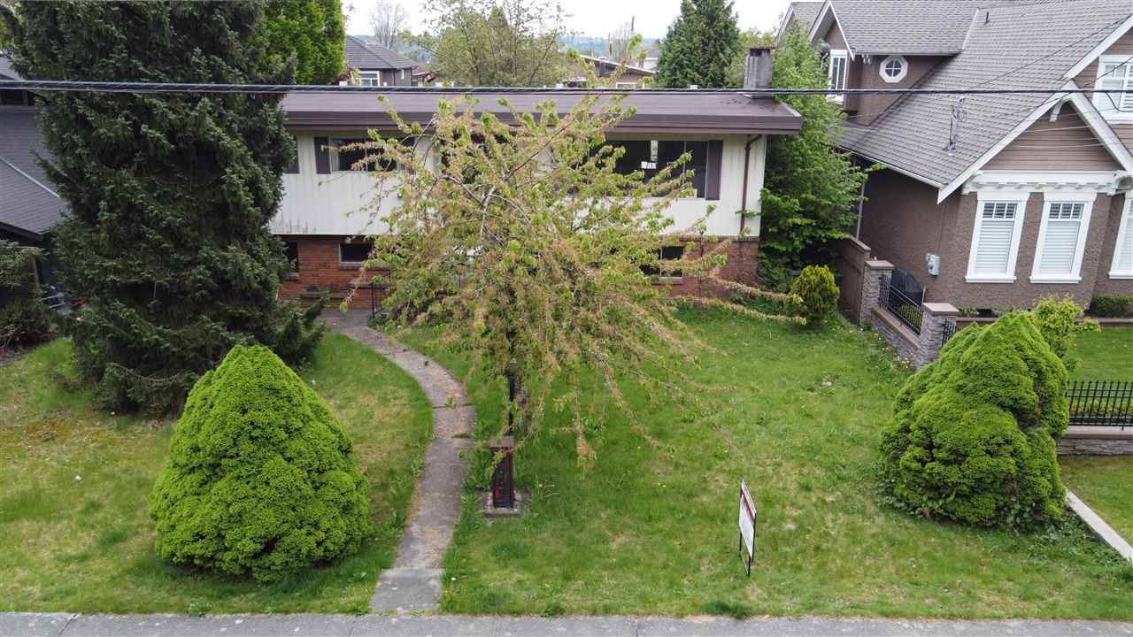 Main Photo: 6662 NAPIER Street in Burnaby: Sperling-Duthie House for sale (Burnaby North)  : MLS®# R2578644