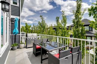 Photo 12: 27 West Grove Bay SW in Calgary: West Springs Detached for sale : MLS®# A1228217
