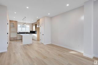 Photo 8: 9813 70 Avenue in Edmonton: Zone 17 House Half Duplex for sale : MLS®# E4325226