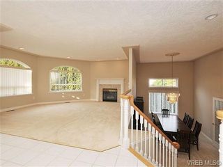 Photo 11: 4694 FIRBANK Lane in VICTORIA: SE Sunnymead House for sale (Saanich East)  : MLS®# 662954