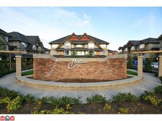 Photo 1: 29 7088 191ST Street in Surrey: Clayton Townhouse for sale in "MONTANA" (Cloverdale)  : MLS®# F1106752